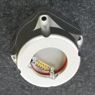 Un buon prezzo. L'interferenza resiste al dispositivo stabilizzato al nord per navigazione e controllo in linea