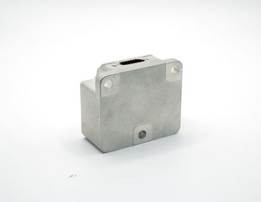 Un buon prezzo. Interfaccia RS-232 per la prova di sensori inerziali in linea