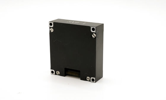 Un buon prezzo. Unità di misura inerziale MEMS miniaturizzata con giroscopio e accelerometro a 3 assi per UAV in linea